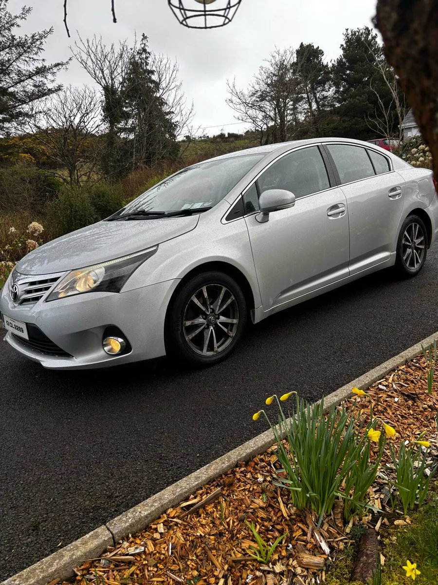 Toyota Avensis Diesel - Image 1
