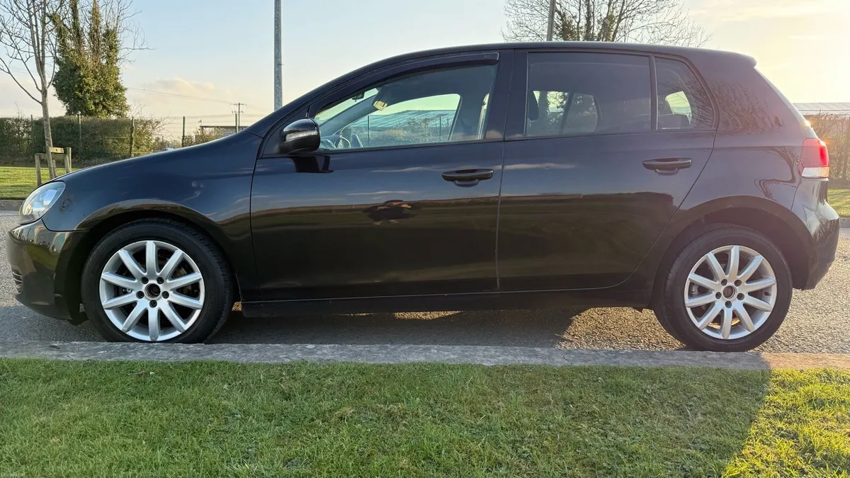 Vw golf 2010 1.6 TDI 120.000 Miles - Image 2