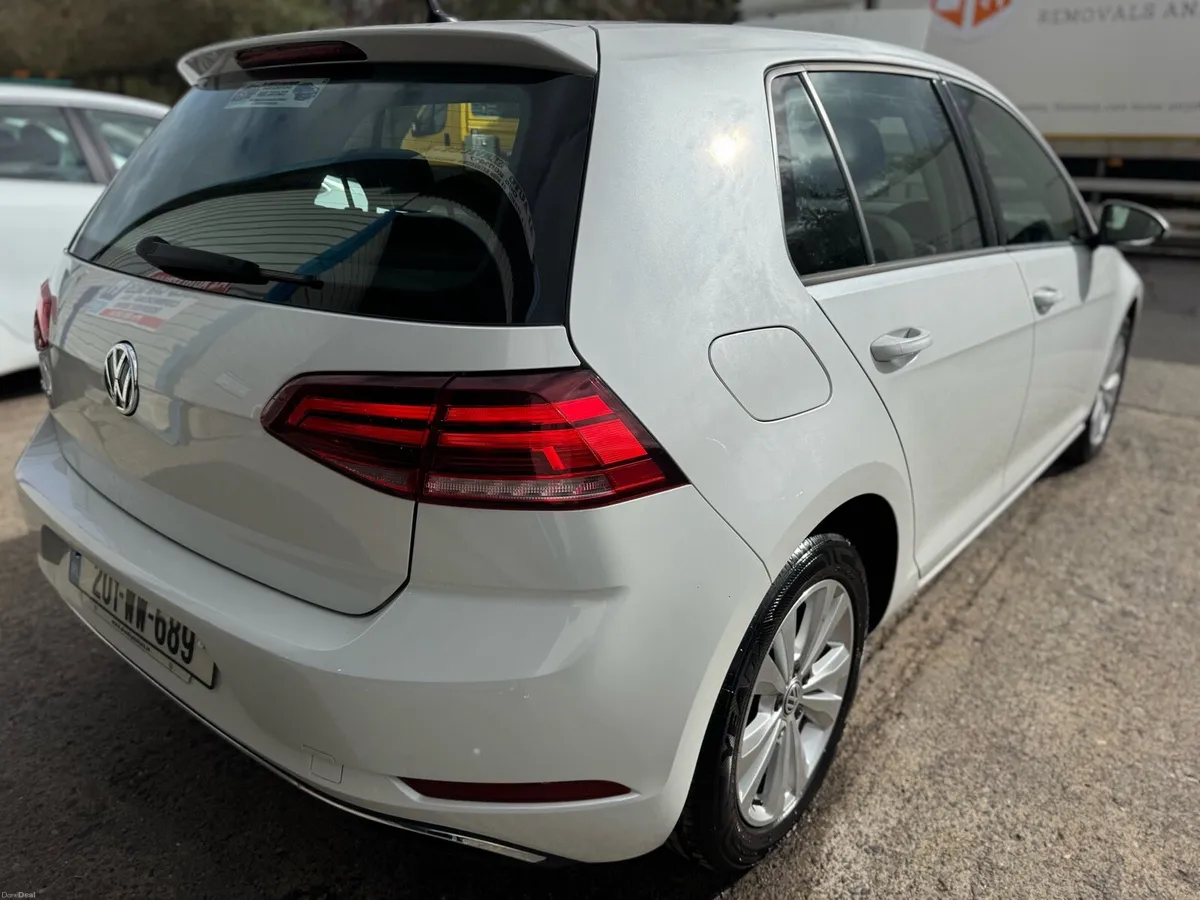 2021 VW GOLF - Image 4