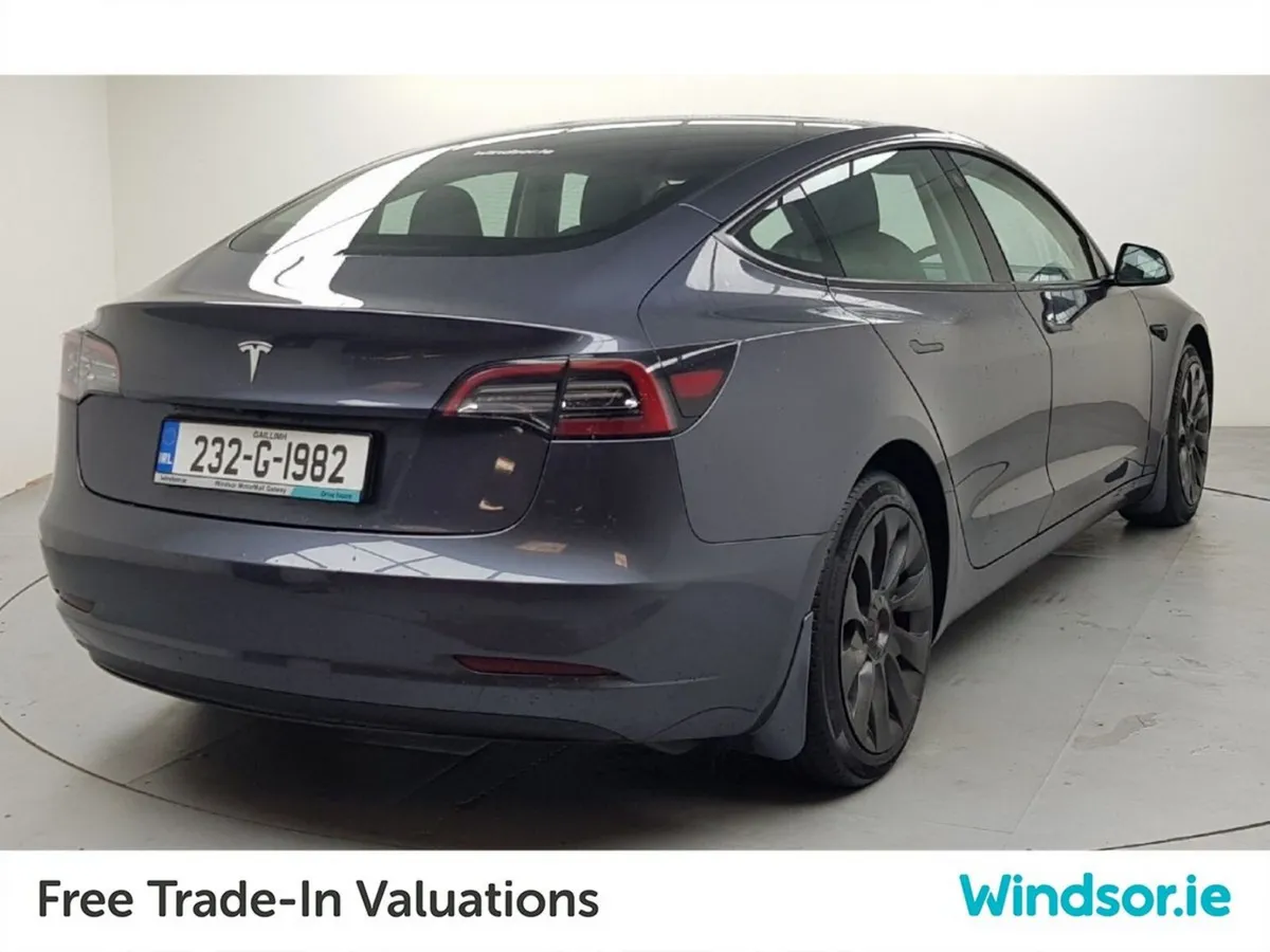 Tesla Model 3 Long Range (RWD) - Image 2