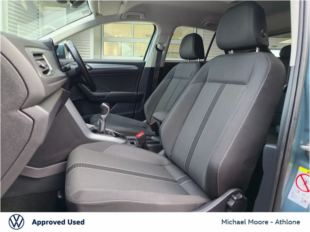 Volkswagen T-Roc 2.0 TDI 116BHP Life - Image 4