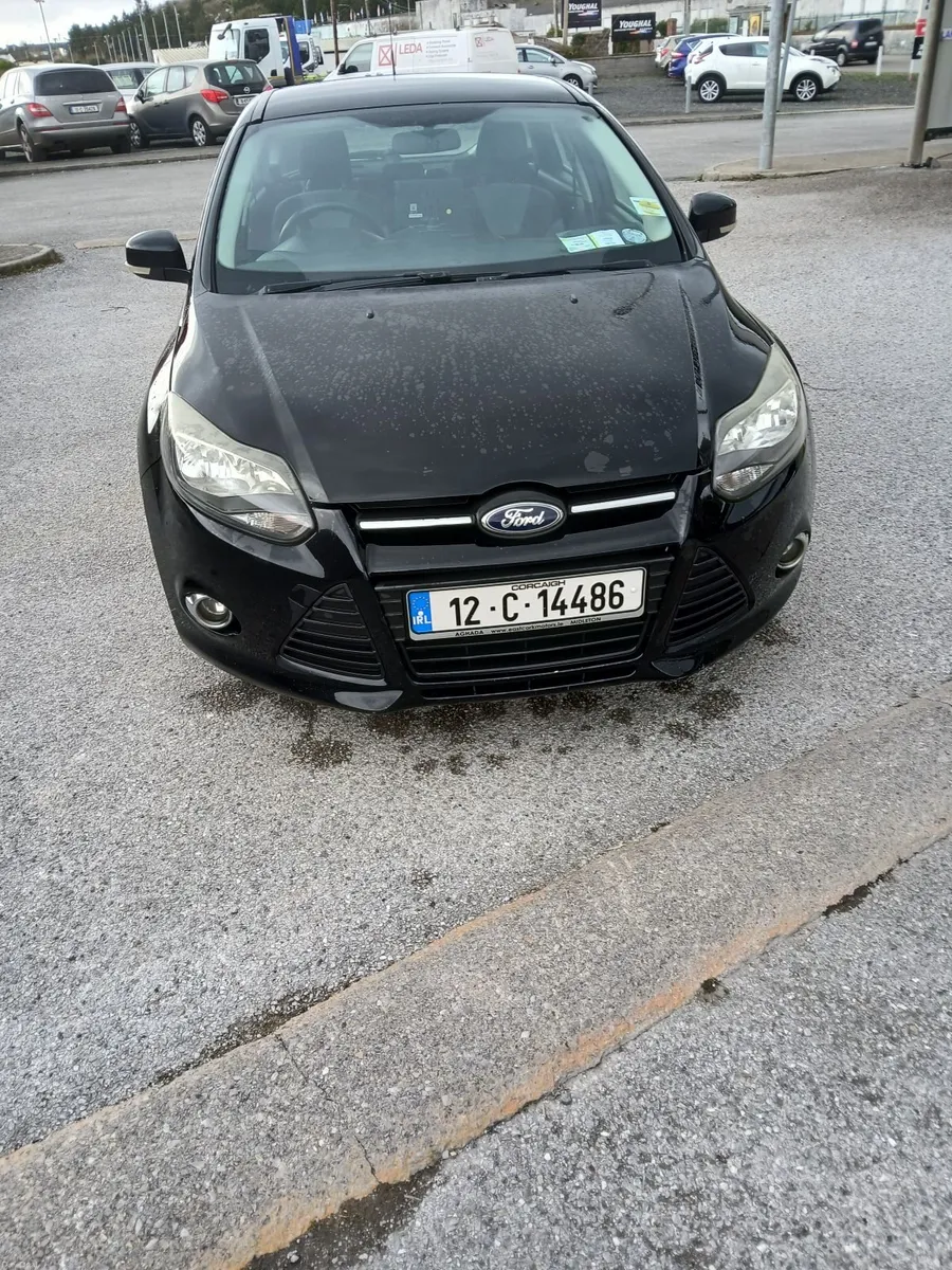 Ford Focus 2012 - Image 2
