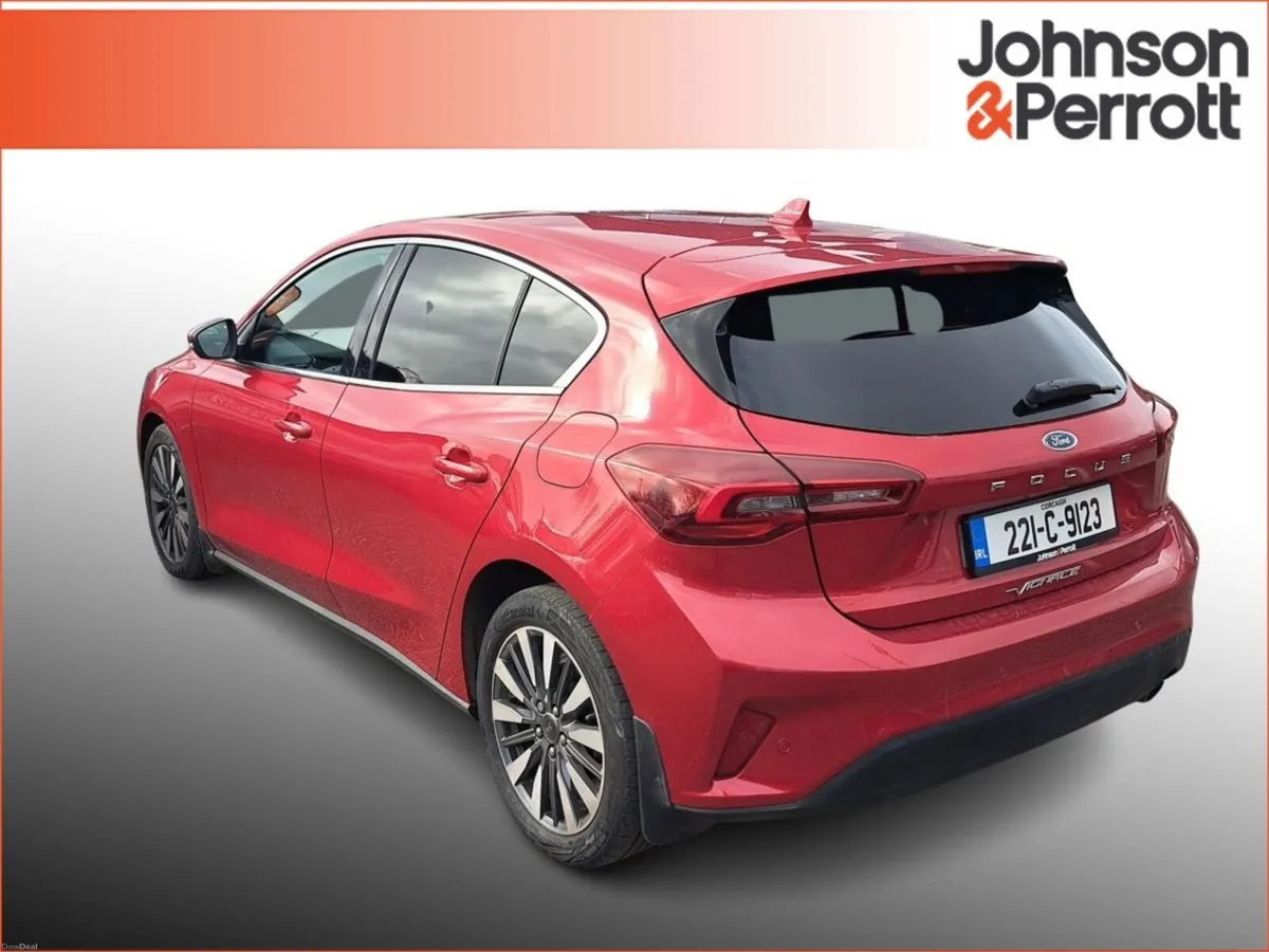 Ford Focus 1.0L EcoBoost 125PS Titanium Vignale - Image 2