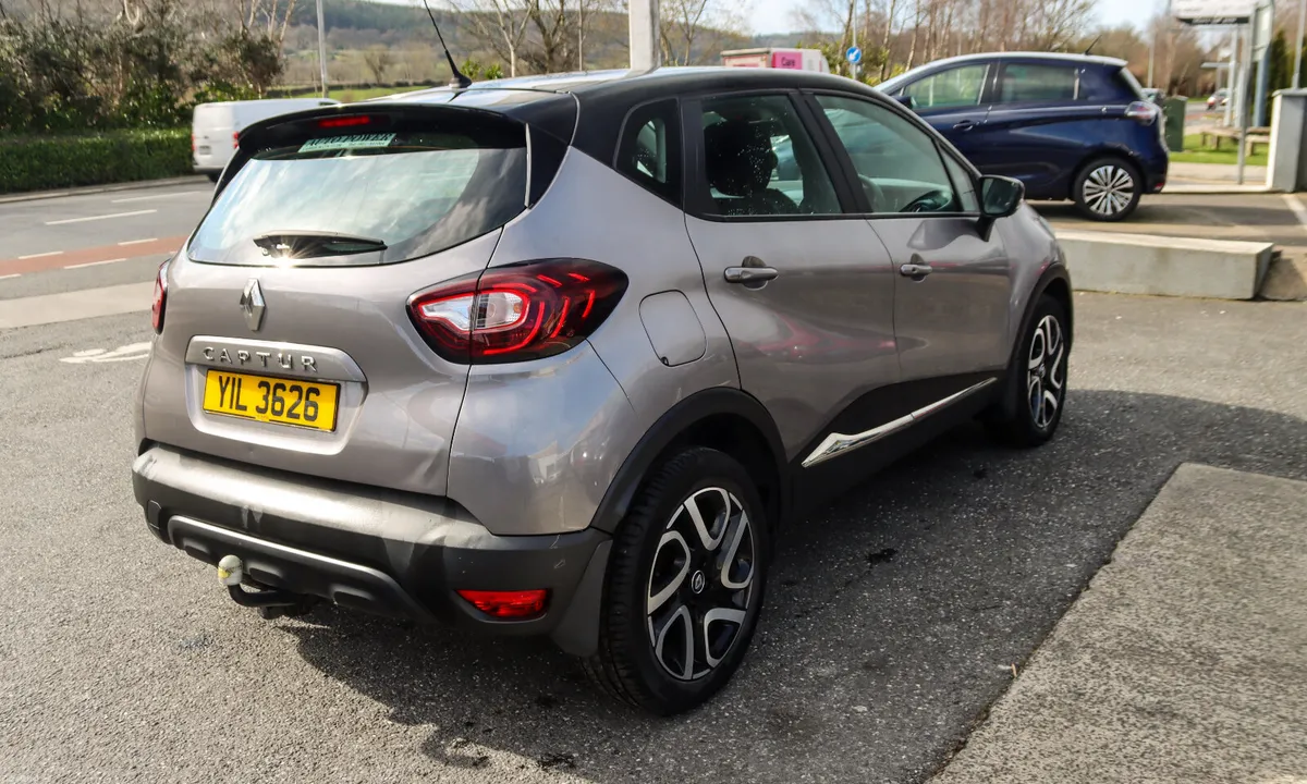 2017 Renault Captur  Dynamique NAV 1.0 TCE - Image 4