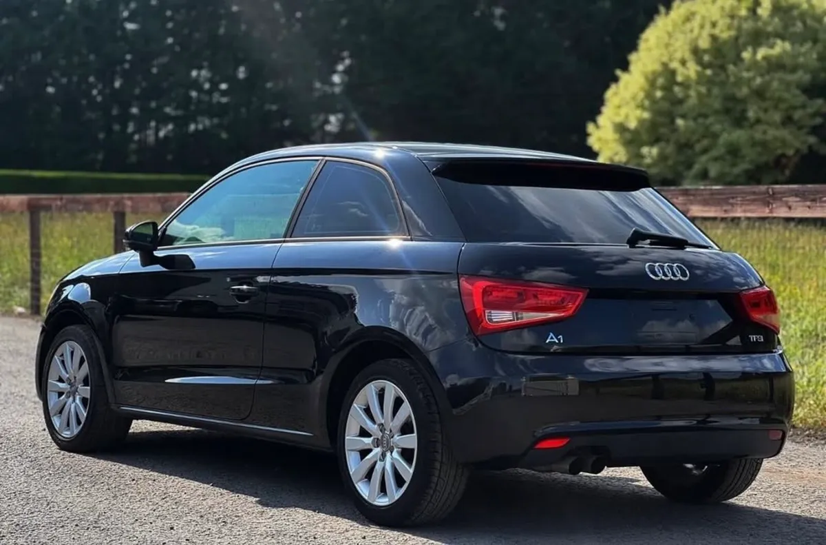 AUDI A1 2014 🚘 1.4 TFSI - Image 4