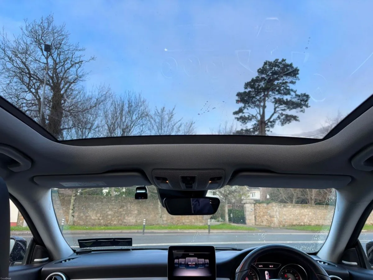 Mercedes-Benz CLA GLASS ROOF AMG STYLE AUTO SHOOTI - Image 3