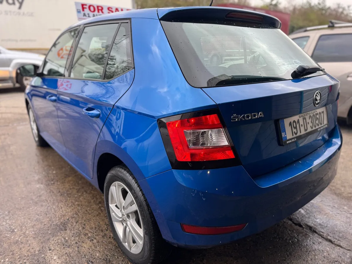 SKODA FABIA 2019 - Image 3