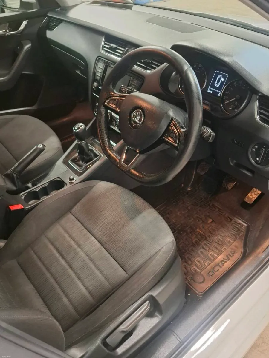 Skoda Octavia Estate Combi - Image 4