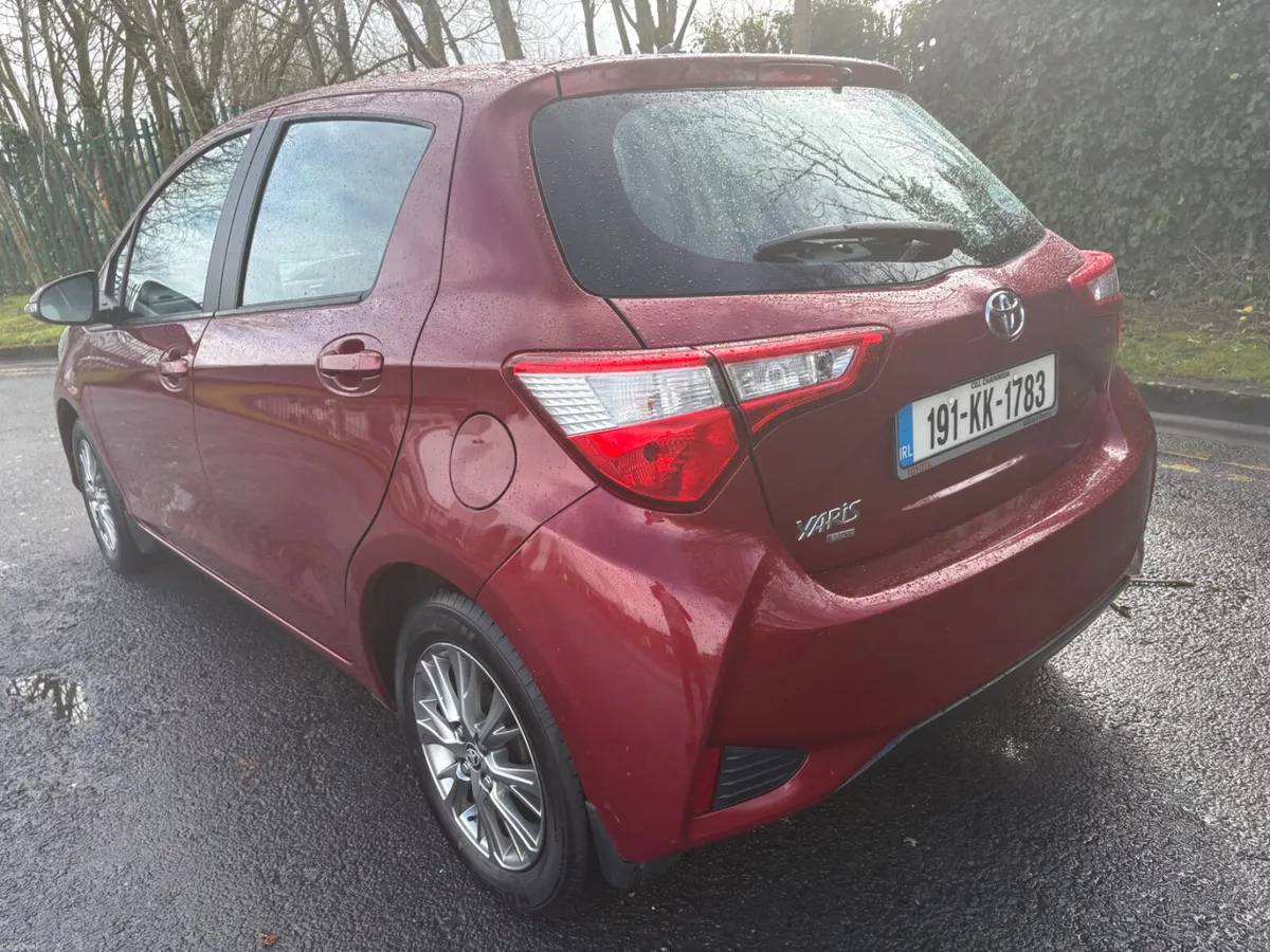 Toyota Yaris 2019 - Image 3