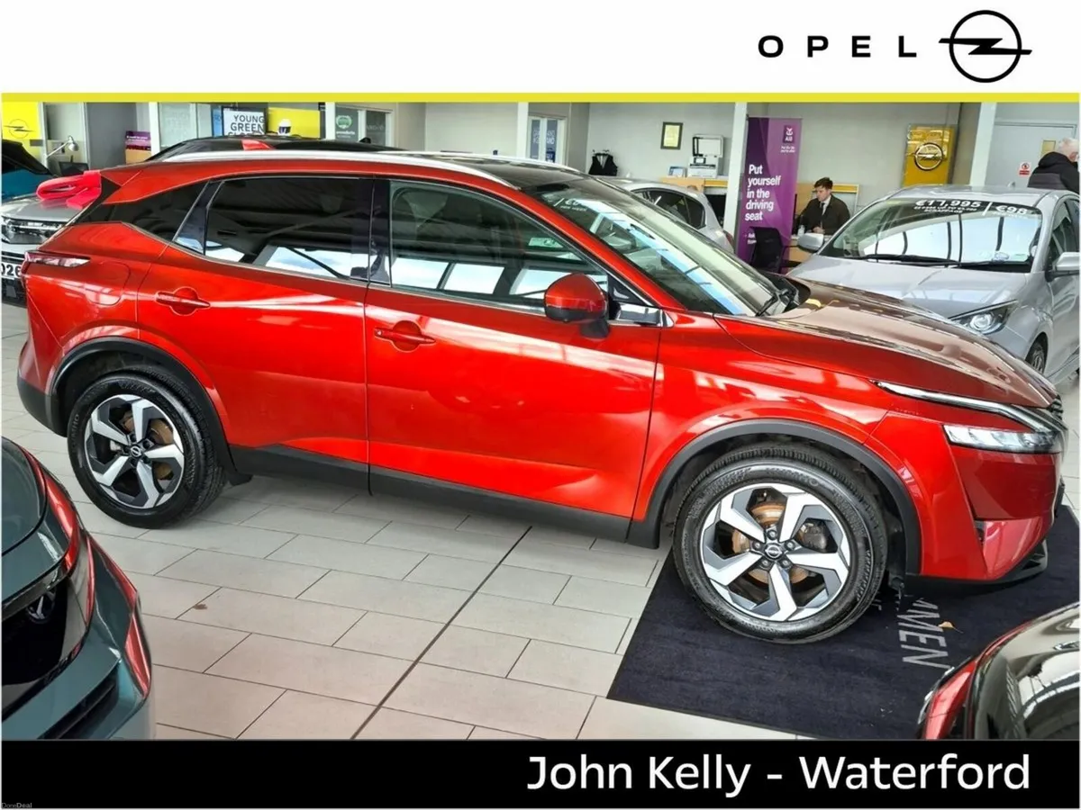 Nissan Qashqai 1.3 PET MILD HYBRID SV PREMIUM - Image 4