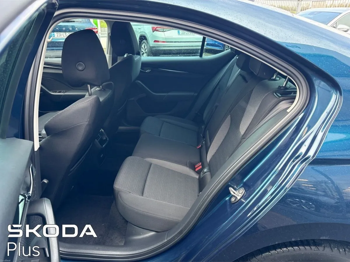 Skoda Octavia AMBITION 2.0 TDI 150BHP - Image 5