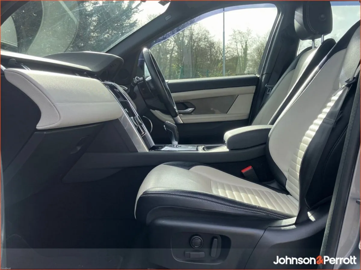 Land Rover Discovery Sport 2.0D 180PS AWD Auto R-D - Image 4