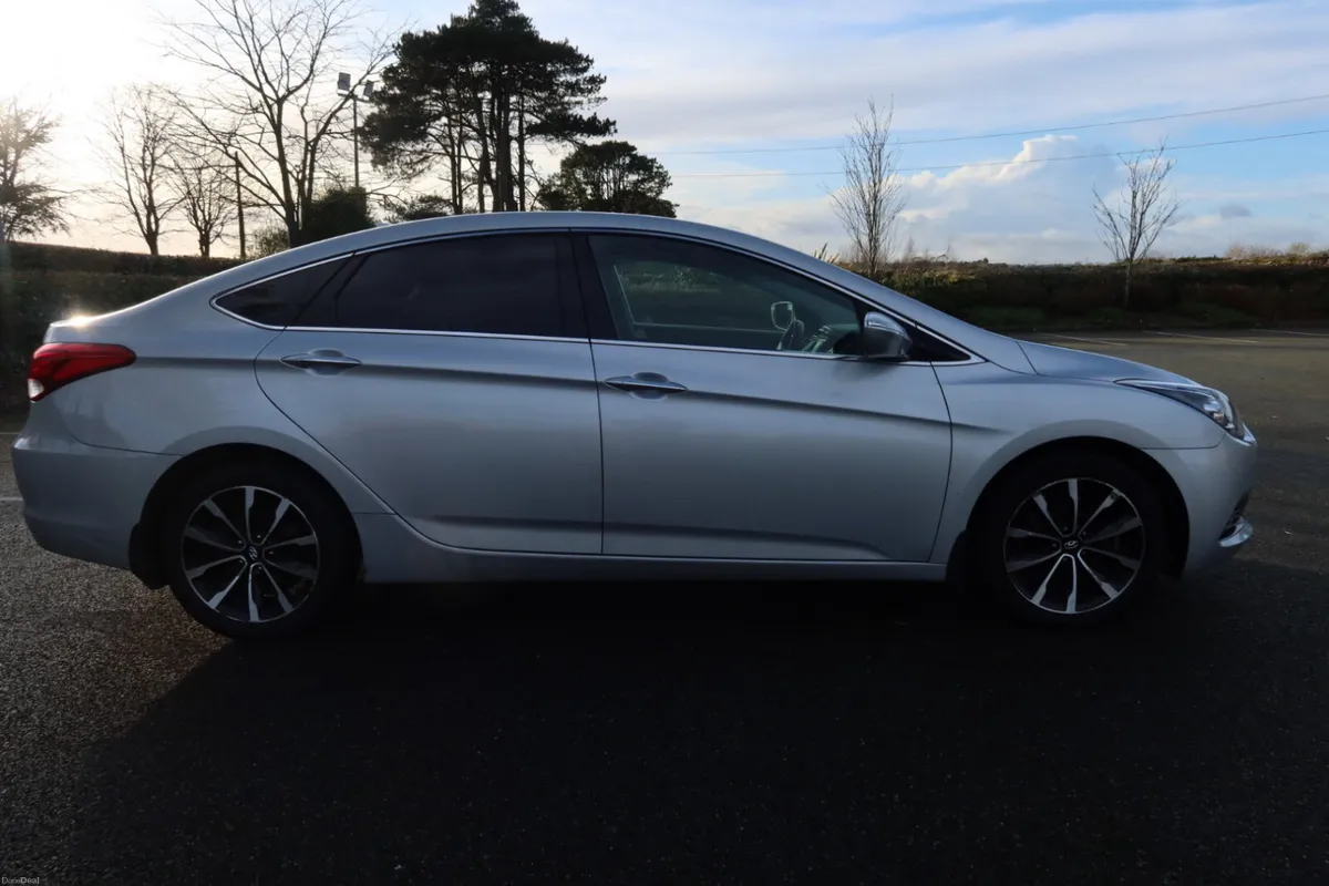 Hyundai i40 2016 Diesel - Image 2