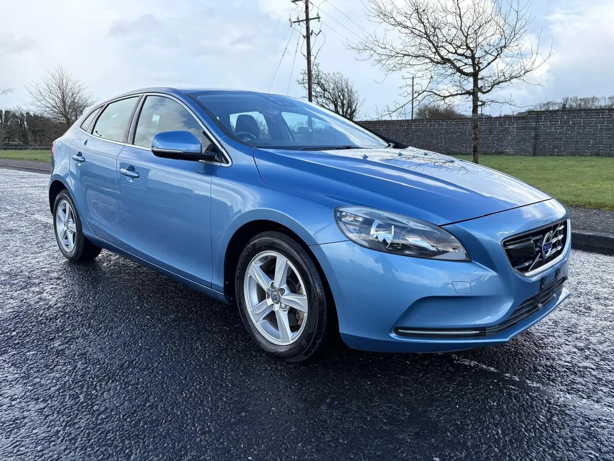 2014 Volvo V40 1.6  Petrol Automatic - Image 1