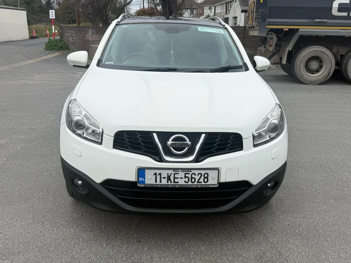 Nissan qashqai 2011 top spec model - Image 2