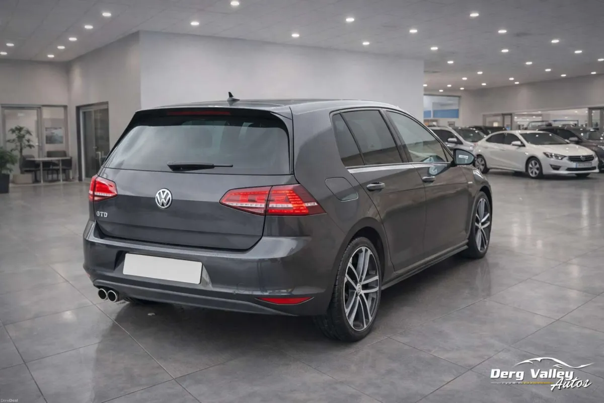 VOLKSWAGEN GOLF 2.0 Golf GTD 5dr - Image 2