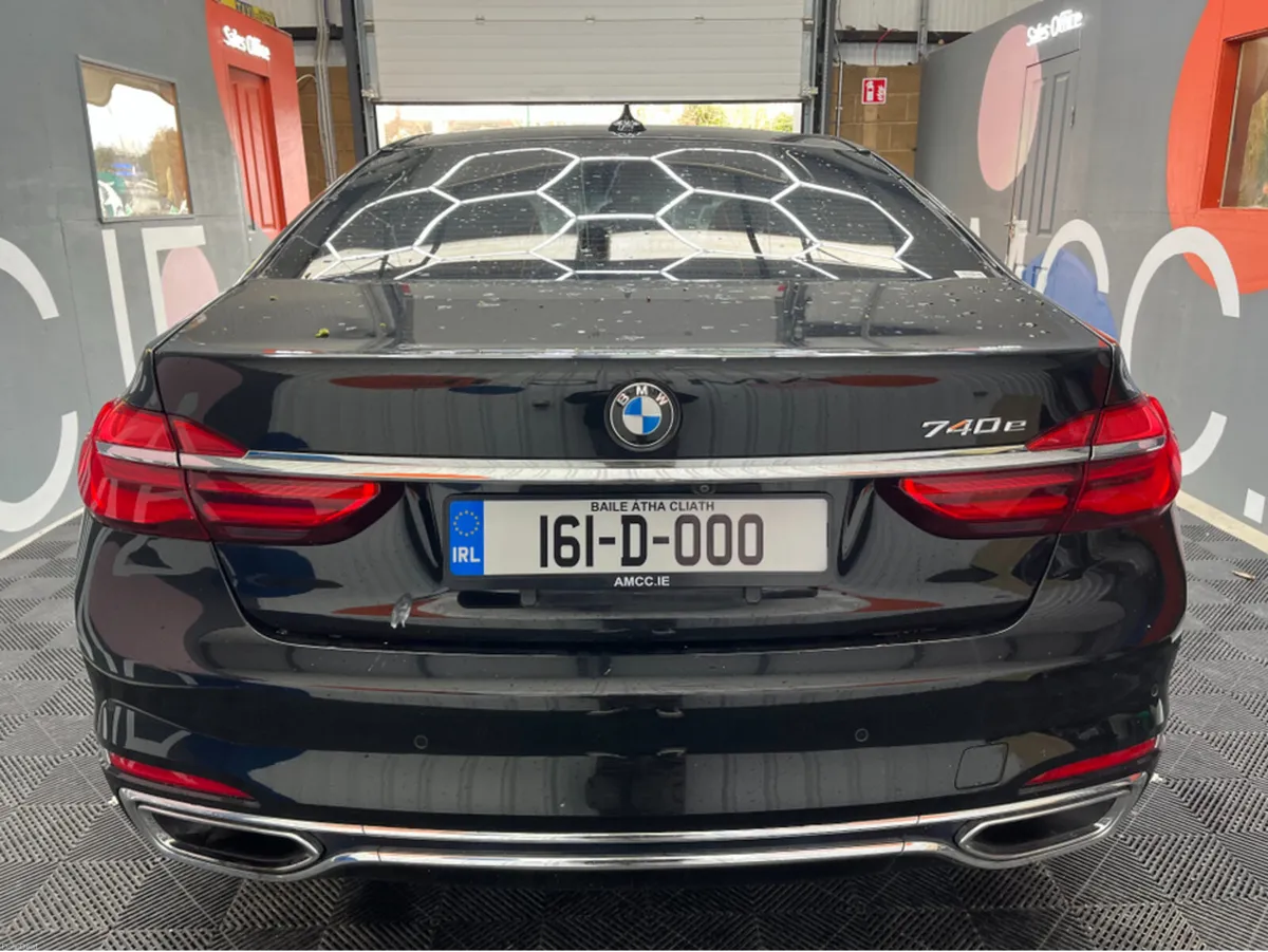 BMW 7-Series 2016 BMW 740E 2.0 AUTOMATIC / CRUISE - Image 4