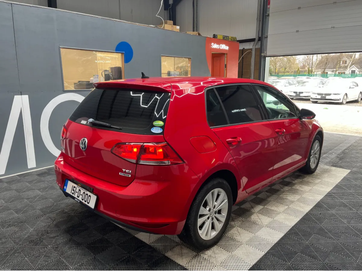 Volkswagen Golf 2015 VOLKSWAGEN GOLF TSI COMFORT L - Image 2