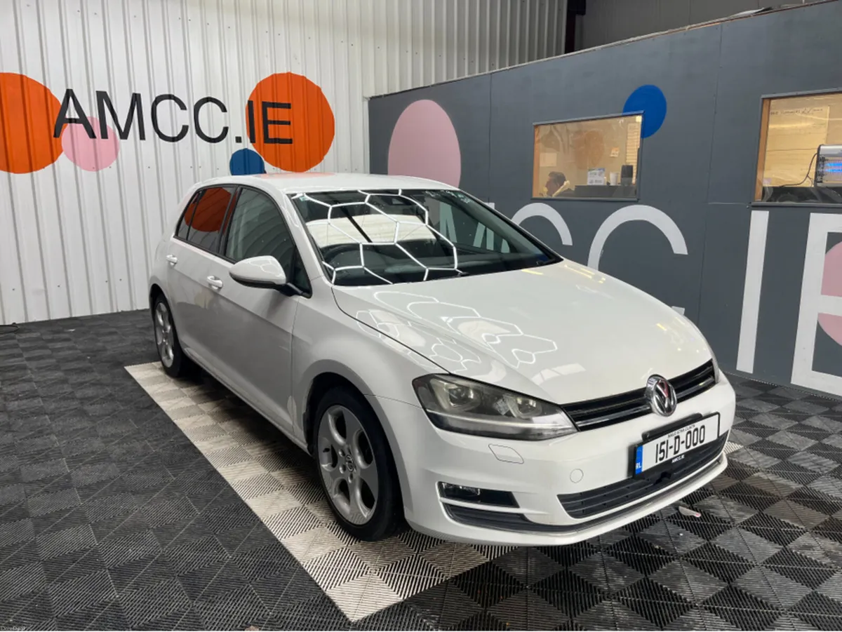 Volkswagen Golf 2015 VOLKSWAGEN GOLF TSI HIGH LINE - Image 1