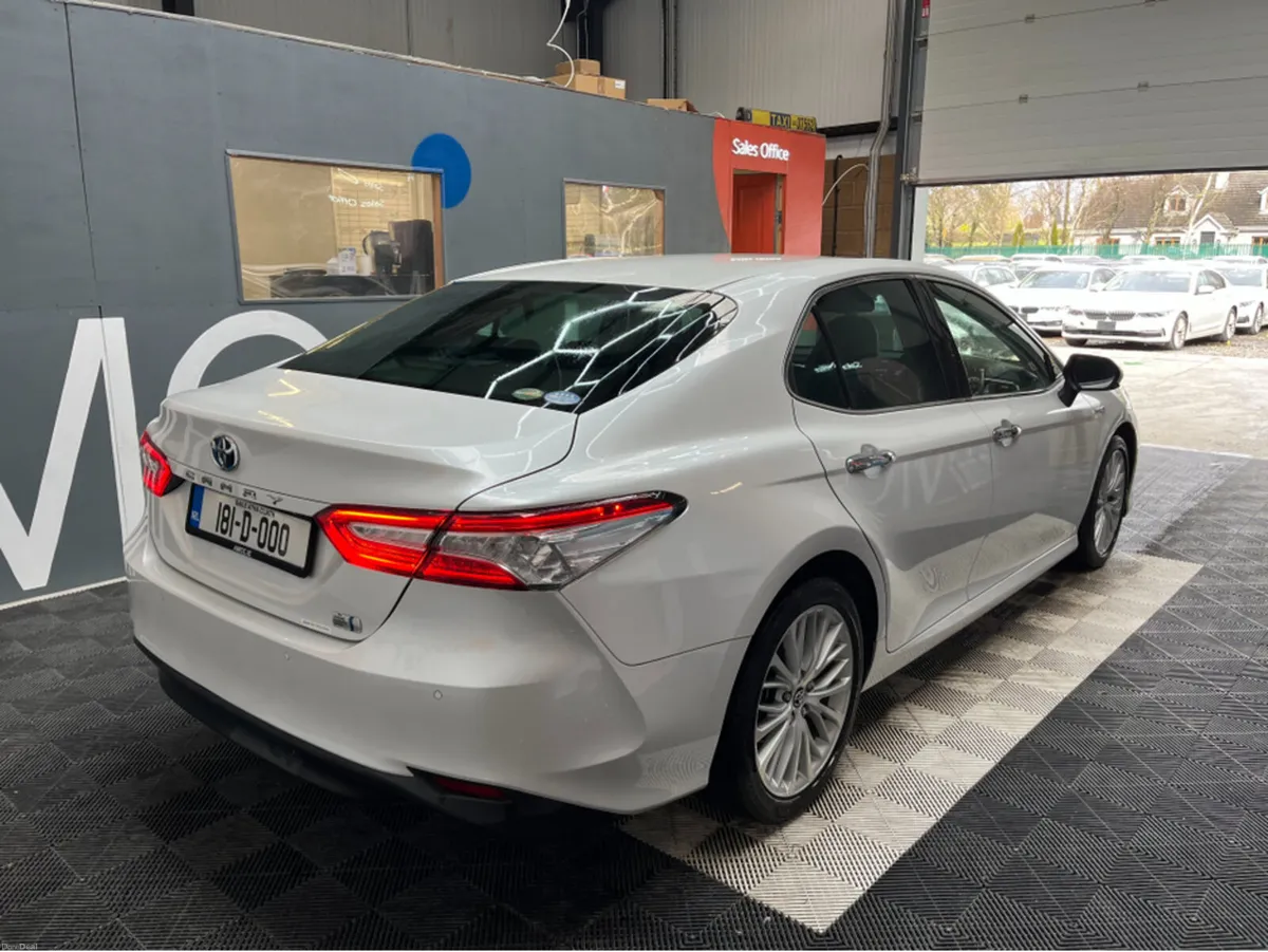 Toyota Camry €19950 2018 TOYOTA CAMRY G LEATHER PA - Image 2