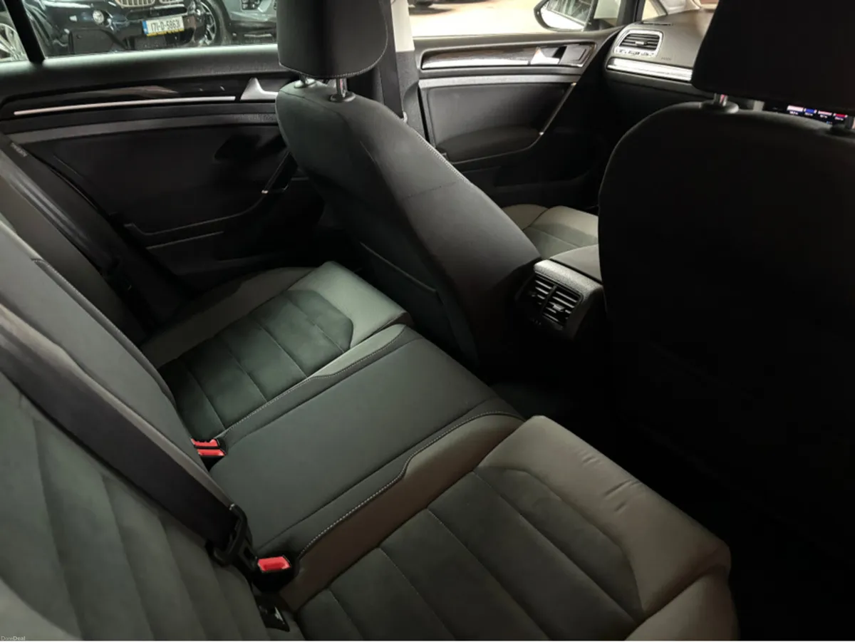 Volkswagen Golf 1.4 TSI Automatic Hi Line - Image 4