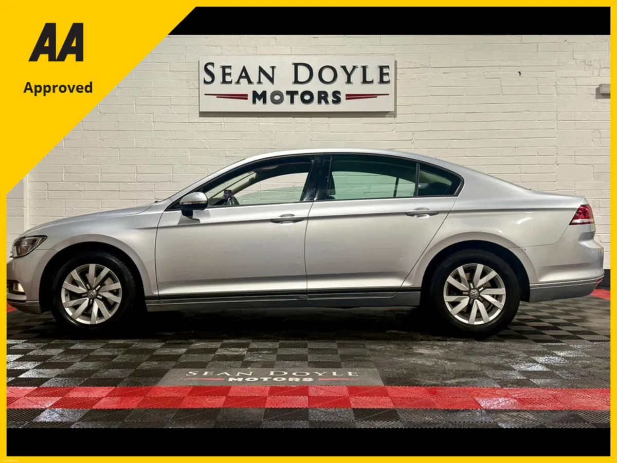 Volkswagen Passat 2016 TRENDLINE 1.6 TDI MANUAL - Image 4