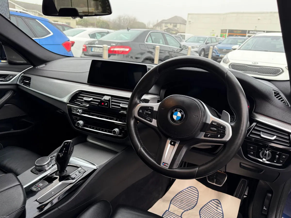 191 BMW 530D 3.0 Diesel M-Sport Auto - Low Mileage - Image 4