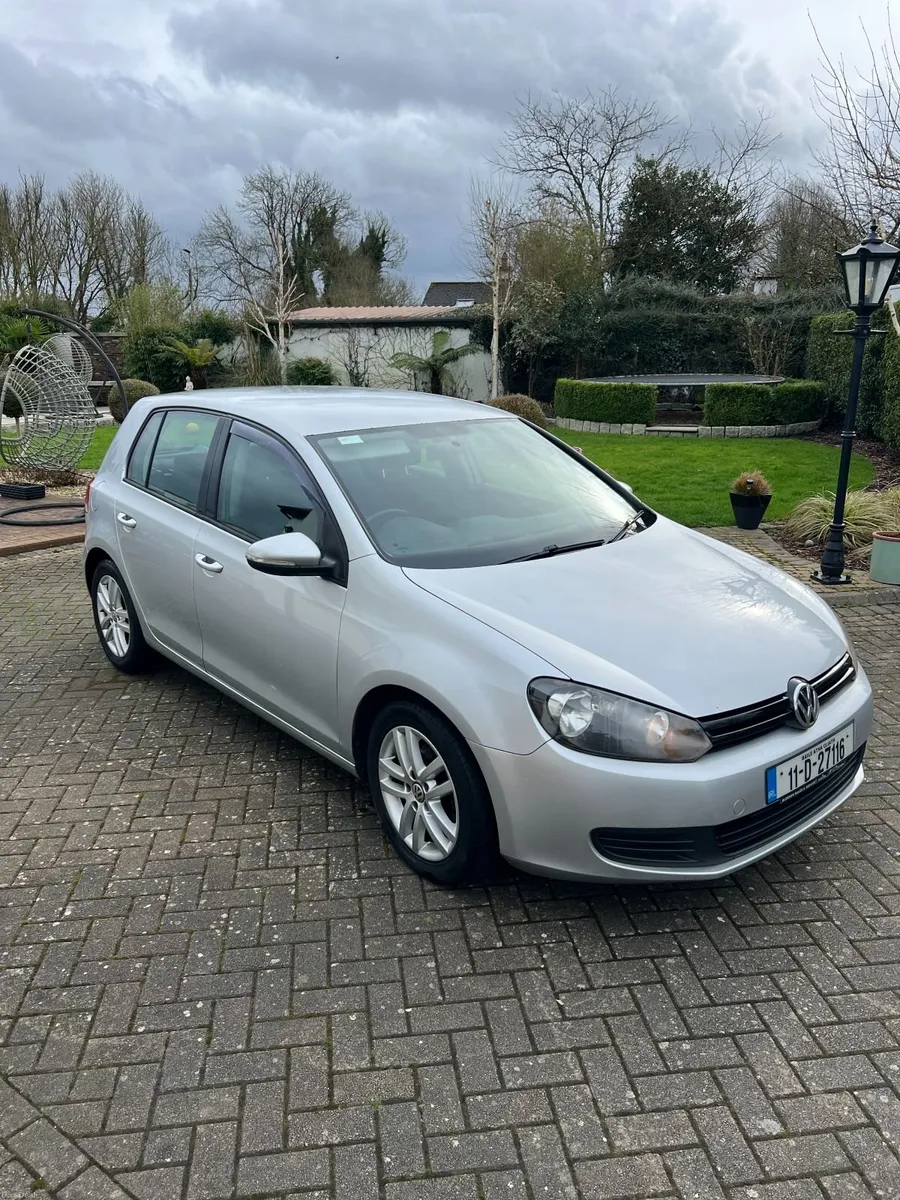 Volkswagen Golf 2011 - Image 1