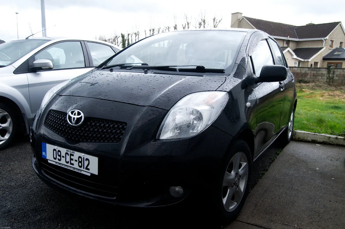 Toyota Yaris 2009 1.0 VVT-i Strata - Image 2