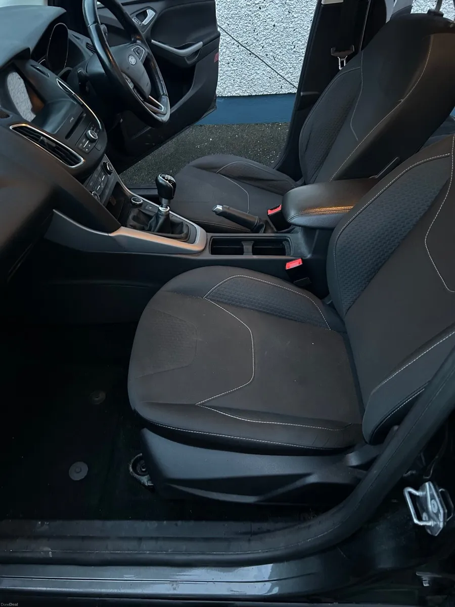 Ford Focus 2017 - Image 3