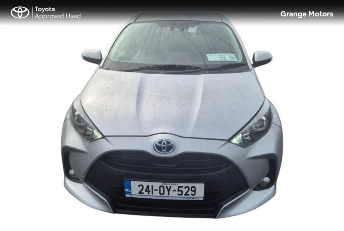 Toyota Yaris 1.5 HYBRID LUNA 5DR - Image 5