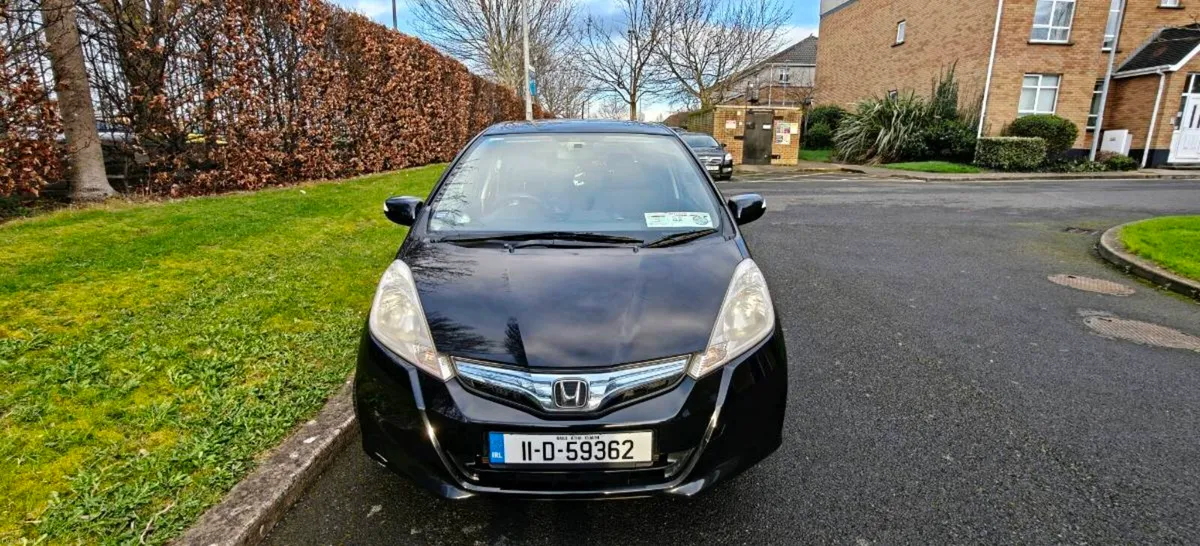 Honda Fit 2011 - Image 3