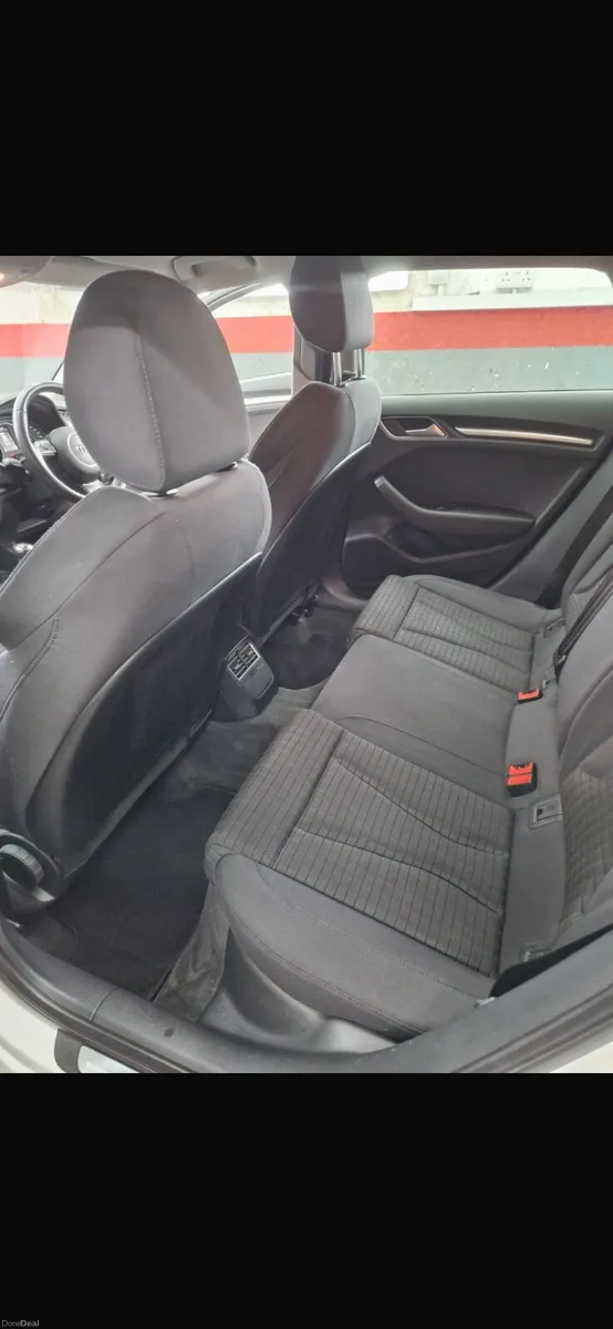 Audi A3 2015 - Image 4