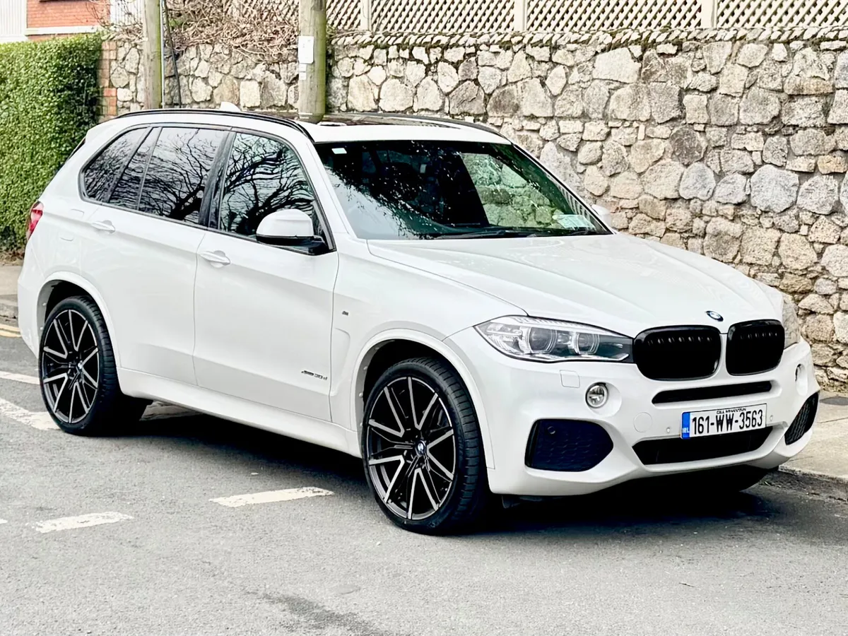 BMW X5 2016!! 40D M-SPORT!!7 SEATER!! PANROOF!! - Image 2