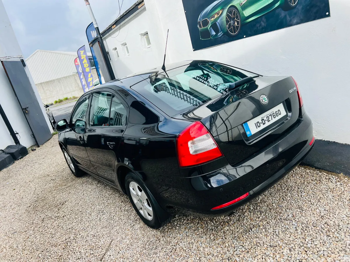2010 Skoda Octavia 1.2 Tsi **Low kms** - Image 3