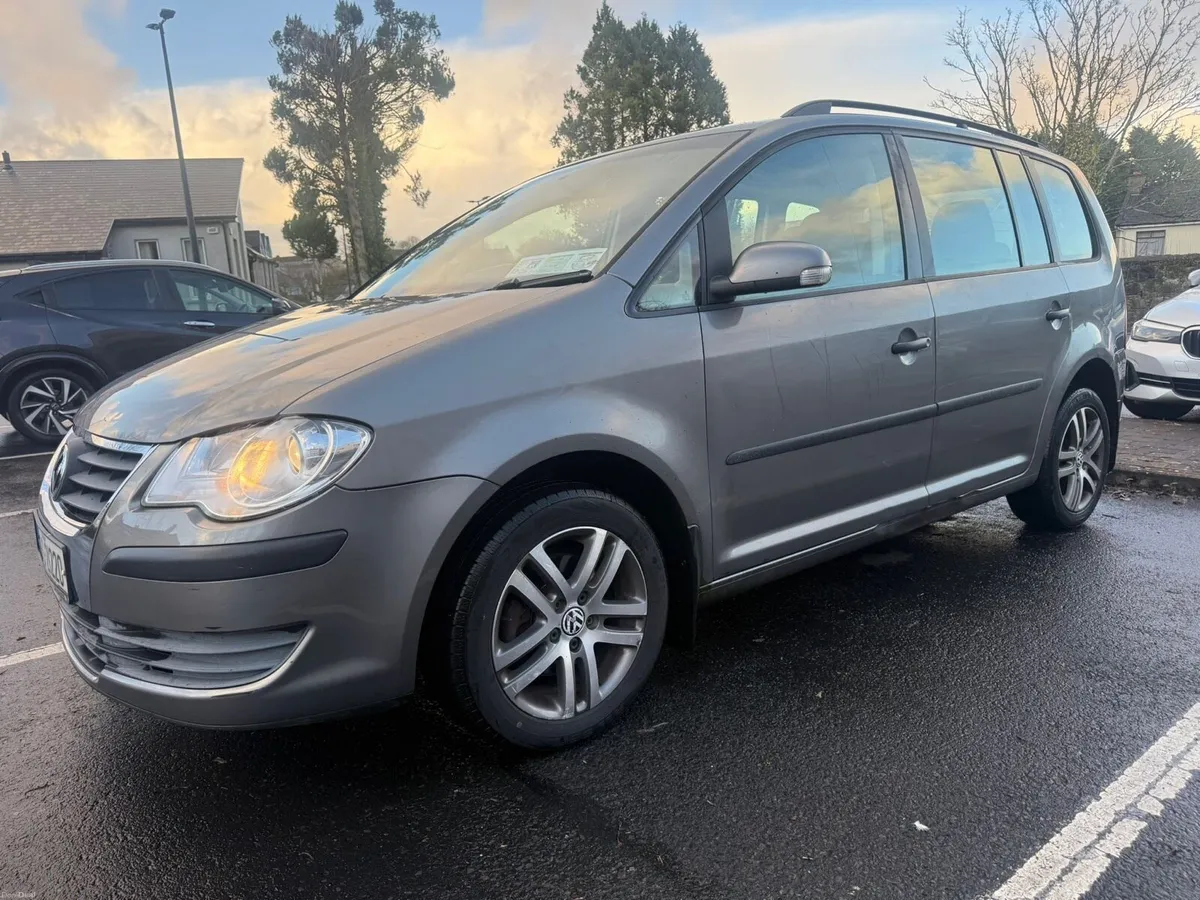 Volkswagen Touran 7 Seater 1.9TDI 2008 Concept - Image 3