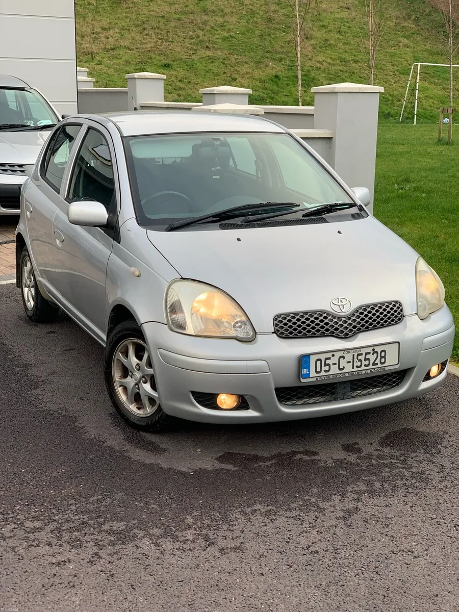 Toyota Yaris 1.0 - Image 1