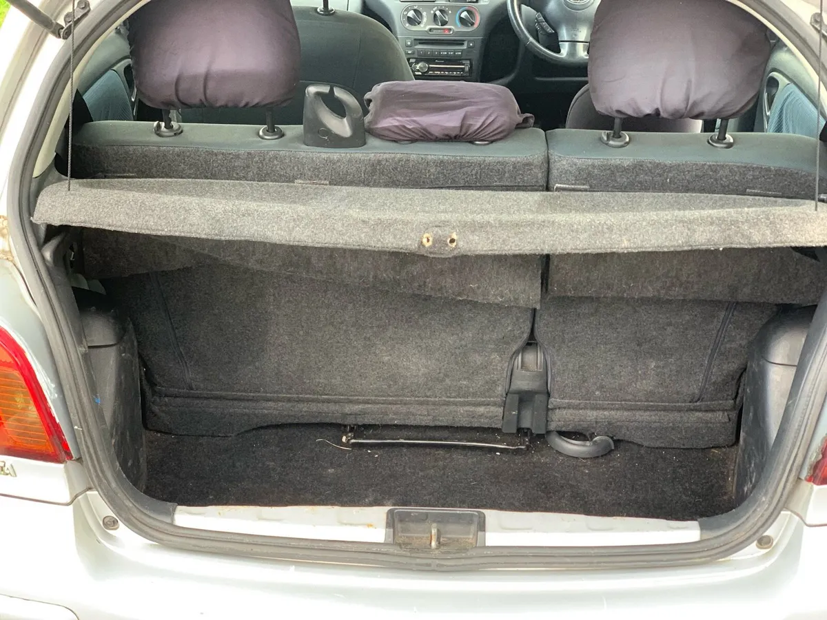 Toyota Yaris 1.0 - Image 4