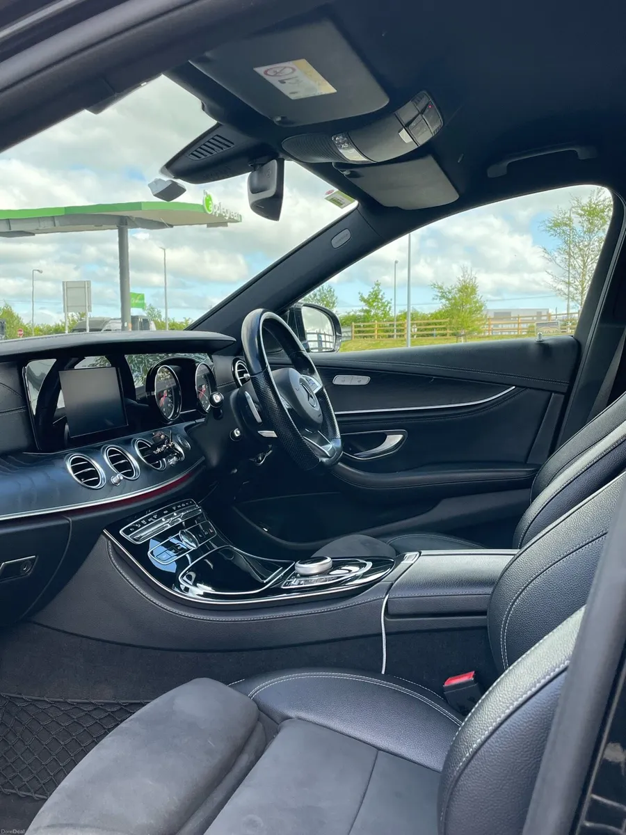 Mercedes Benz E220 AMG LINE *TOP SPEC* 2016 - Image 6