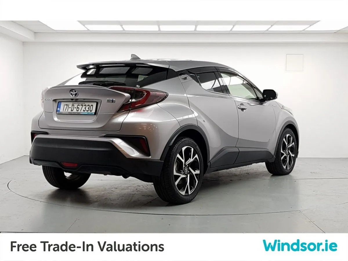Toyota C-HR 1.8 HYBRID LUNA - Image 4