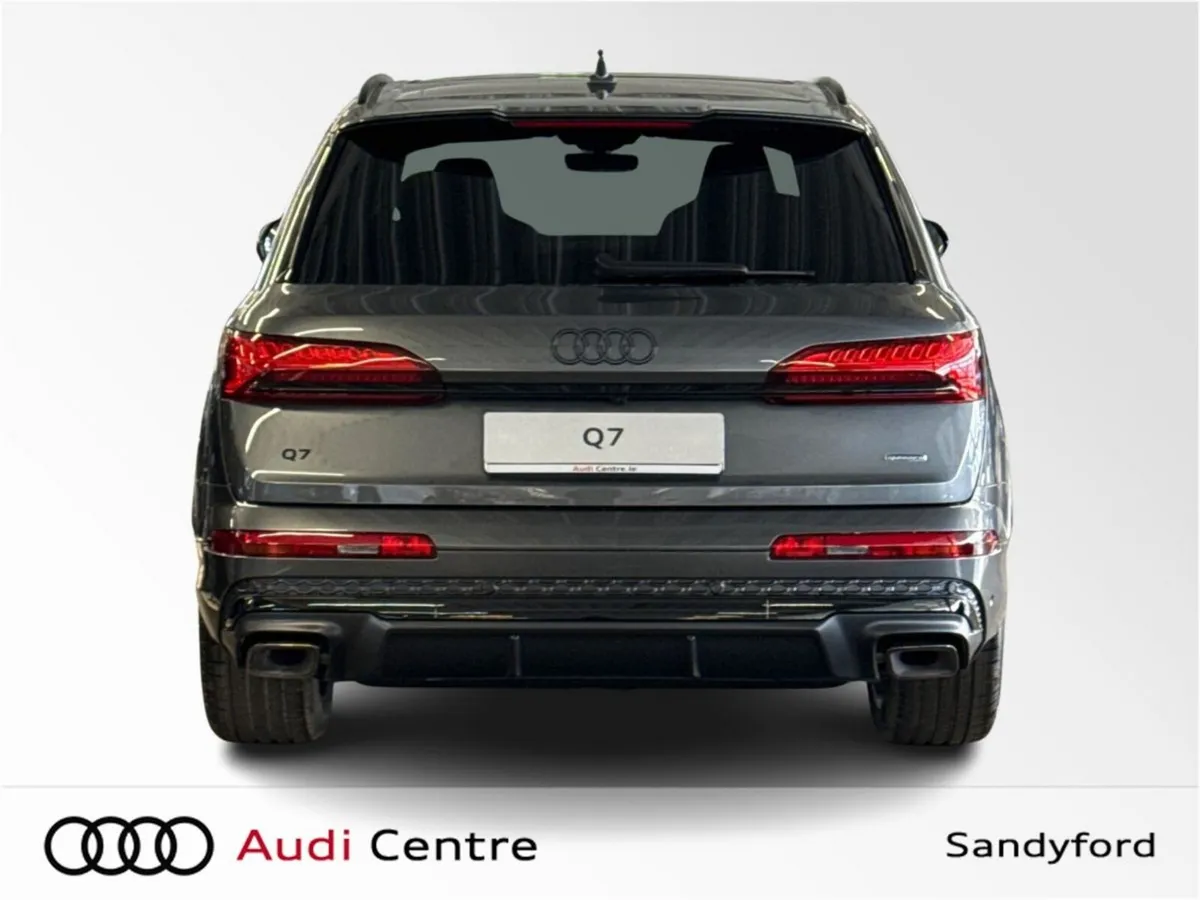 Audi Q7 55 TFSIE Q S LINE 290KW - Image 4
