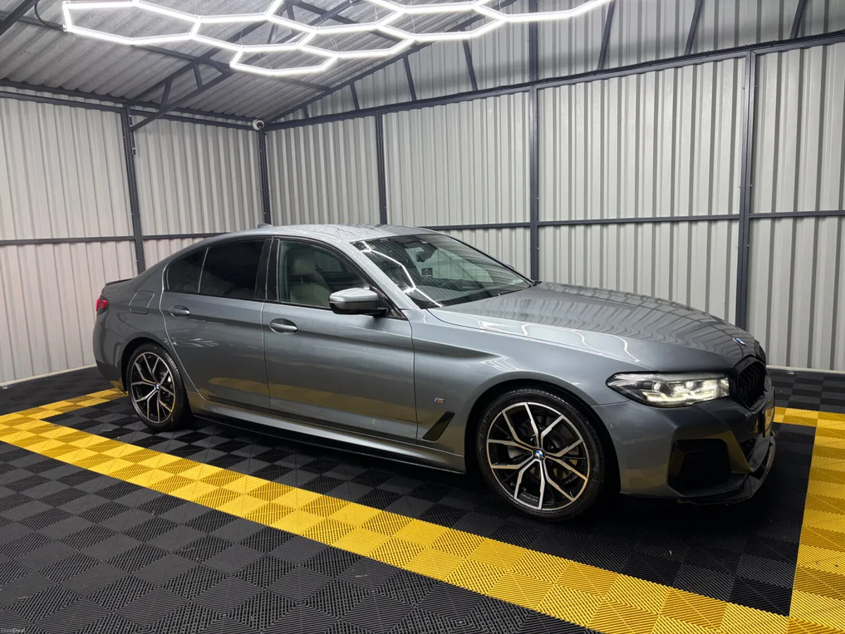 BMW 520d 2022 M-Sport M-Performance - Image 3