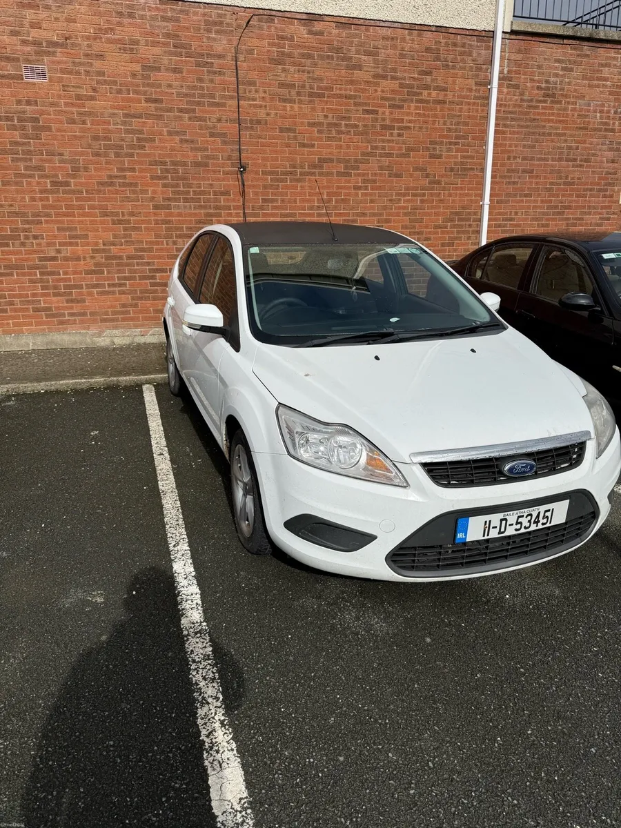 2011 ford focus - Image 1