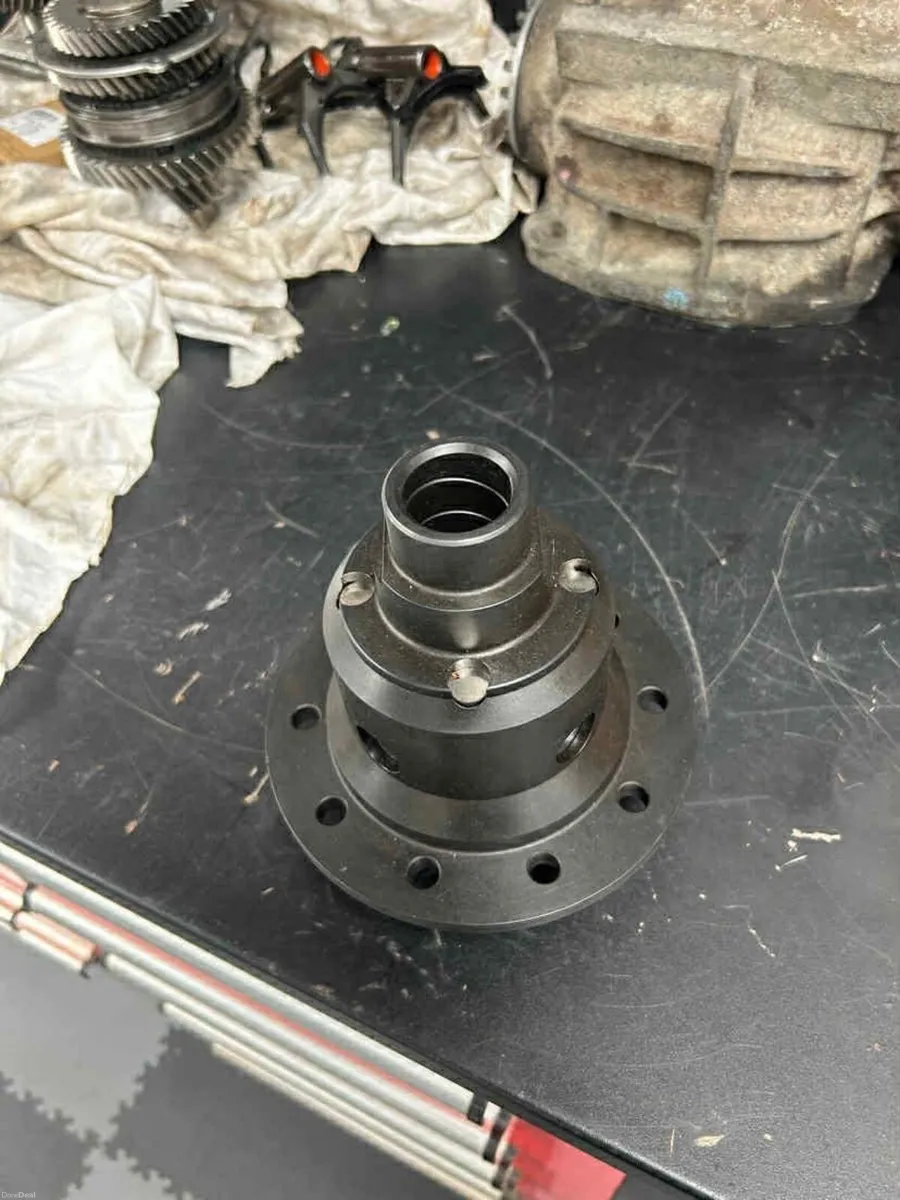 Ford Sierra 1991 - Image 4