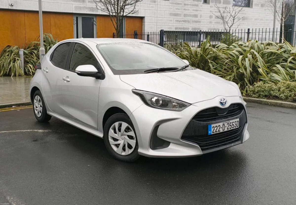 Toyota Yaris - 2022 - Hybrid - Automatic - Image 1