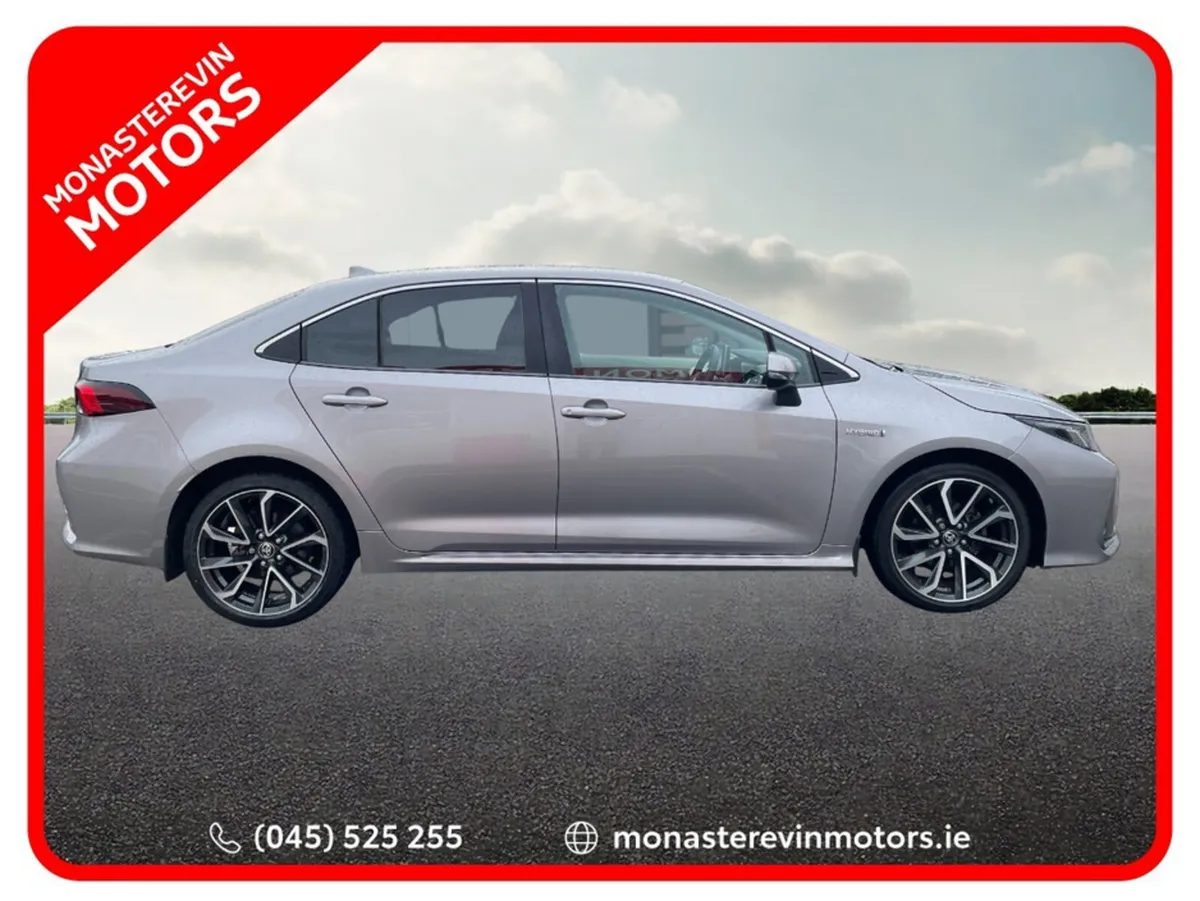 Toyota Corolla HYBRID SOL SALOON 4DR AUTO - Image 4