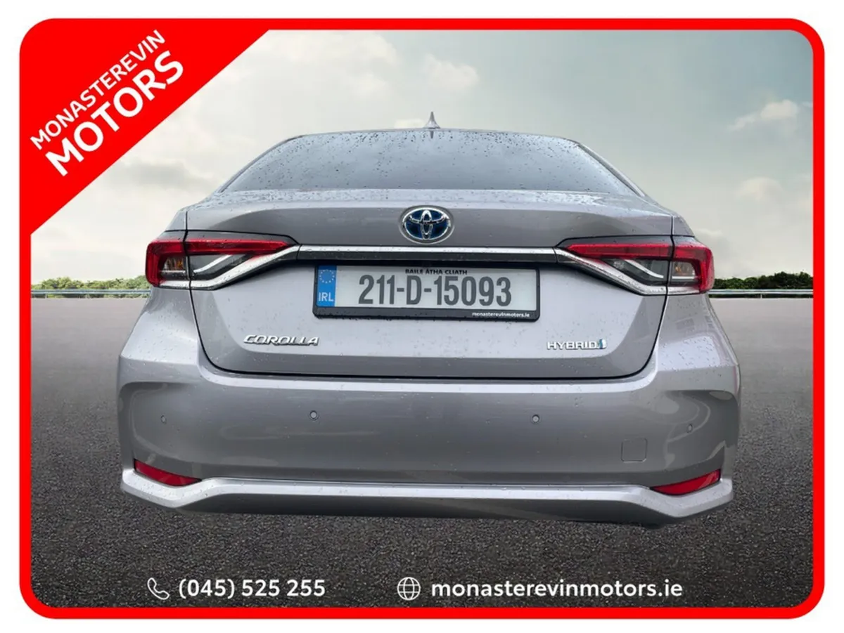 Toyota Corolla HYBRID SOL SALOON 4DR AUTO - Image 3