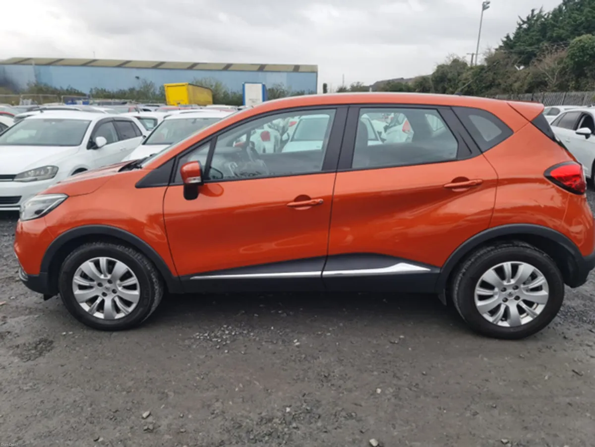 Renault Captur 1.2 Petrol Automatic - 6 Month Warr - Image 4
