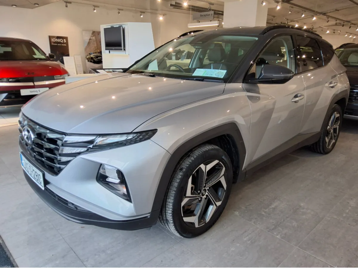 Hyundai Tucson 4WD EXECUTIVE ** PLUG IN HYBRID ** - Image 4