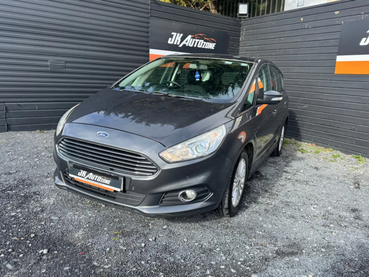 Ford S-Max 2.0 TDCI ZETEC 150PS 5DR - Image 3